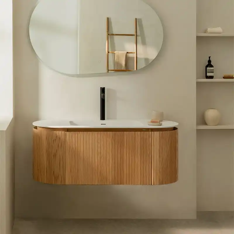 5 muebles suspendidos para baños pequeños de Sklum que maximizan el espacio sin perder cm