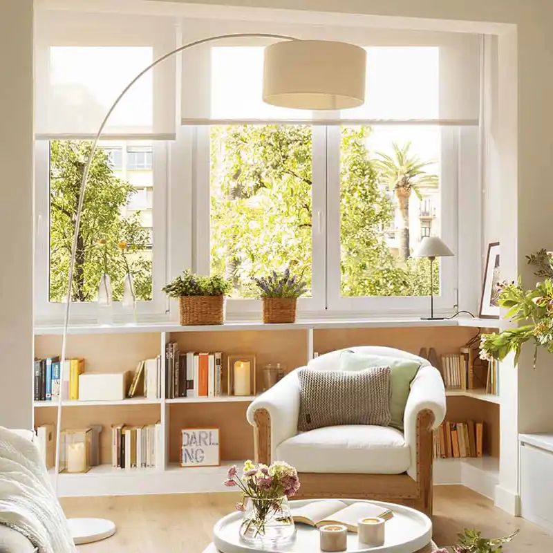 Convierte el espacio bajo la ventana en el mueble estrella de tu casa